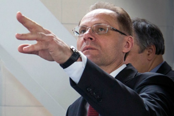 «Путинский контроль», «рыбный» директор, ссылка на Сахалин. Что стало с «варягами» Василия Юрченко