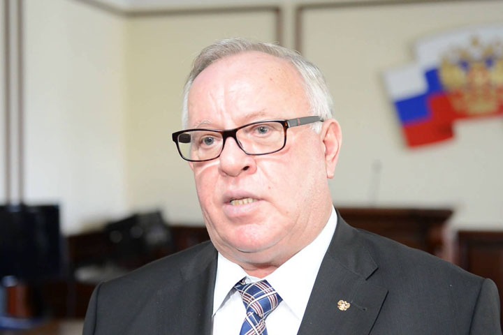 Алтайский губернатор может лишиться поста после прокурорских проверок Алтайский губернатор может лишиться поста после прокурорских проверок