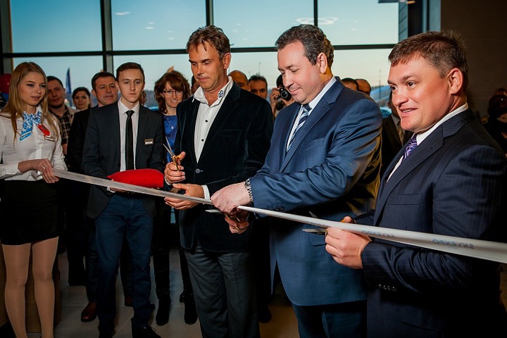 Осужденный за подкуп экс-директор «Толмачёво» получил остров