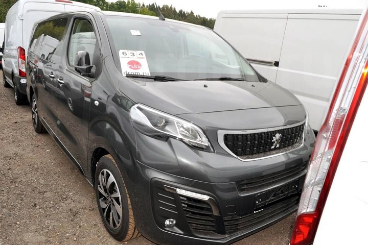 Власти Маслянинского района закупают легковушку за 2,5 млн Власти Маслянинского района закупают легковушку за 2,5 млн