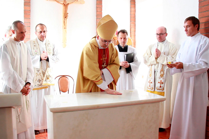 «Пусть сияет свет Христа, чтобы народы узнали правду»: Храм Воскресения Господня освятили в Краснозёрке «Пусть сияет свет Христа, чтобы народы узнали правду»: Храм Воскресения Господня освятили в Краснозёрке