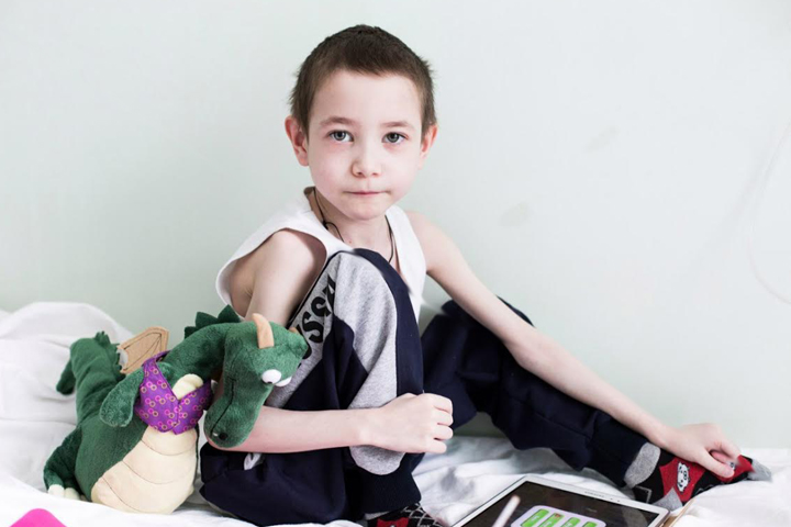 Мать больного муковисцидозом мальчика из Читы требует с минздрава 5 млн рублей