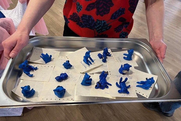 «Как будто на всем земном шаре остались только мы с сыном»: «урок доброты» прошел в Новосибирске в день информирования об аутизме «Как будто на всем земном шаре остались только мы с сыном»: «урок доброты» прошел в Новосибирске в день информирования об аутизме