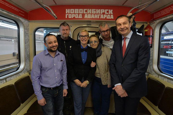 Анатолий Локоть сделал предложение Анне Терешковой