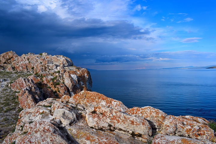 Суд признал незаконной продажу земли на берегу Байкала под турбазу