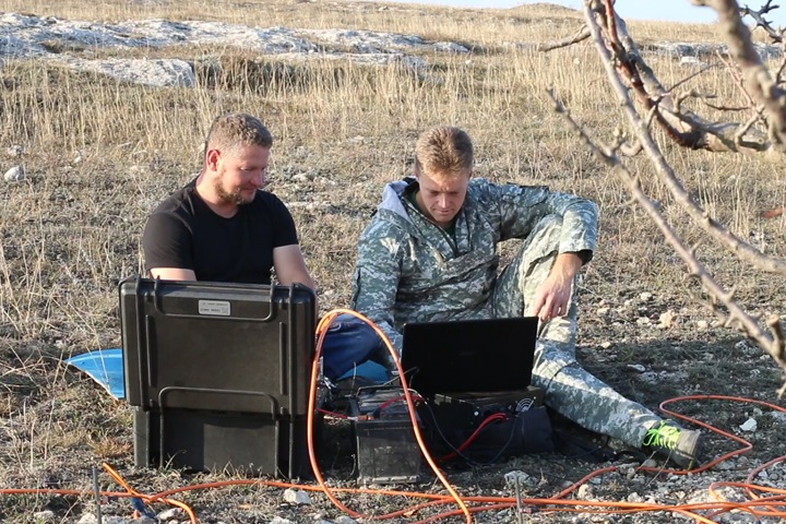 Сибирские ученые исследуют крымскую пещеру, вход в которую был закрыт 1,5 млн лет Сибирские ученые исследуют крымскую пещеру, вход в которую был закрыт 1,5 млн лет