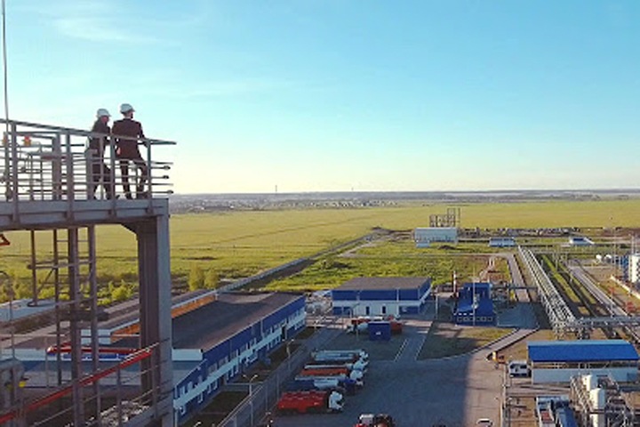 Суд взыскал более 0,5 млрд с владельца новосибирского НПЗ Суд взыскал более 0,5 млрд с владельца новосибирского НПЗ