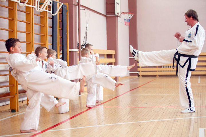 Спортсмены Кузбасса пожаловались Тулееву на завышенные арендные ставки: документ Спортсмены Кузбасса пожаловались Тулееву на завышенные арендные ставки: документ