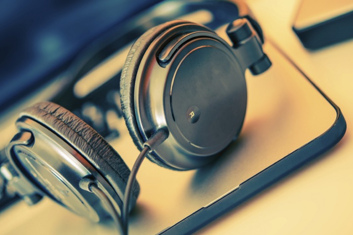 Любимые песни онлайн – оперативное и удобное скачивание