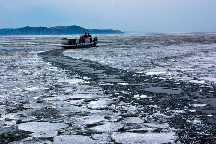 The New York Times: Будущее Байкала зависит от китайцев и туалетов The New York Times: Будущее Байкала зависит от китайцев и туалетов