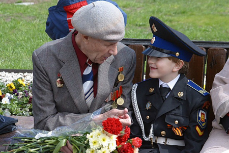 Анатолий Локоть одобрил идею ветеранов о проведении эстафеты патриотизма поколений