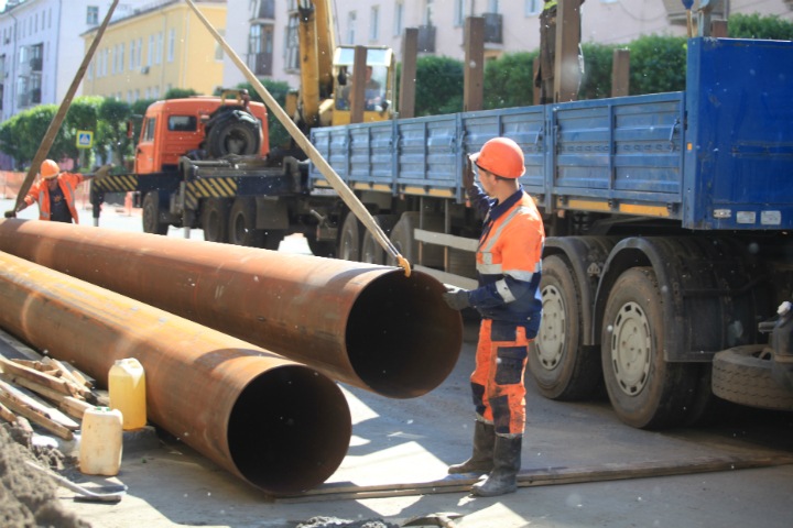 «При нынешних темпах ремонта теплосети будут обновляться раз в 100 лет». Интервью о новосибирской энергетике «При нынешних темпах ремонта теплосети будут обновляться раз в 100 лет». Интервью о новосибирской энергетике