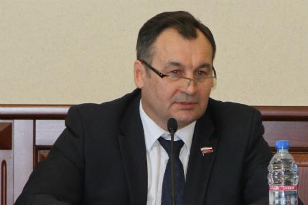 Размещение в Новосибирске автостоянок требует усиленного контроля