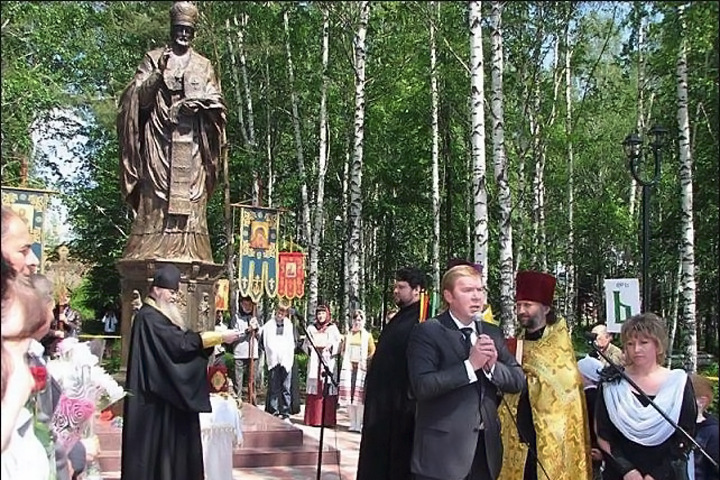 Экс-сенатор и банкиры предложили шестиметрового Николая Чудотворца для Новосибирска