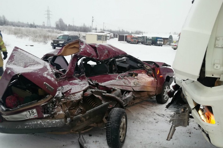 Трое погибли в ДТП на федеральной трассе в Братске