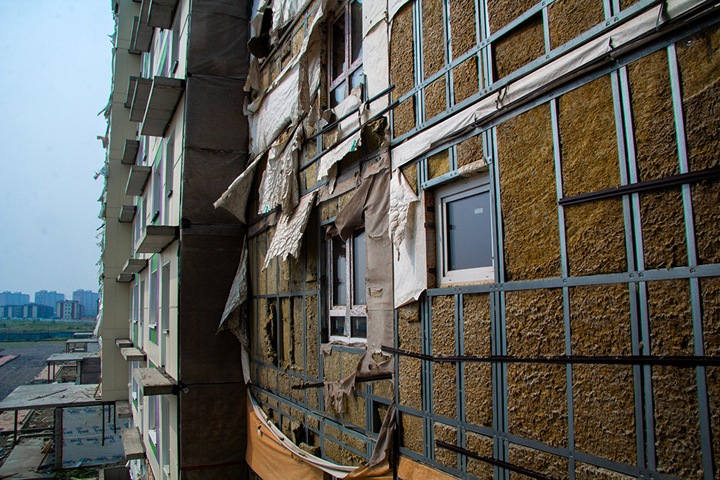 «Жалею, что поверила государству»: почему новосибирский микрорайон, который продвигали власти, стал долгостроем