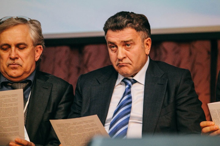 Новосибирские депутаты приняли закон о контроле над госсобственностью Новосибирские депутаты приняли закон о контроле над госсобственностью