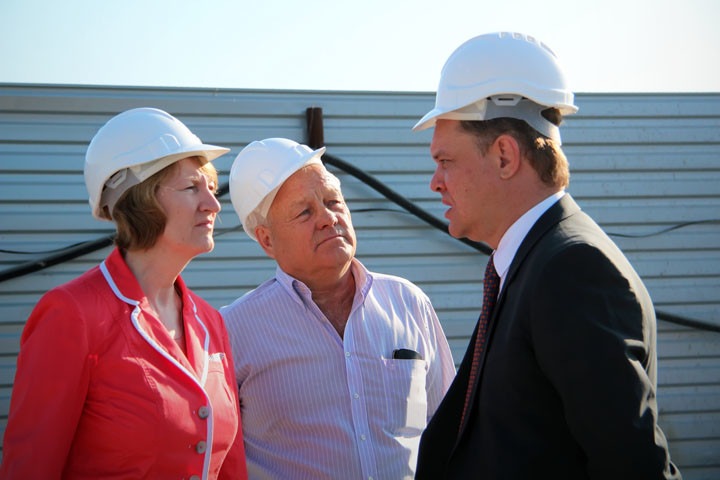 Новосибирскому заксобранию нашли 6 млрд на наказы избирателей Новосибирскому заксобранию нашли 6 млрд на наказы избирателей