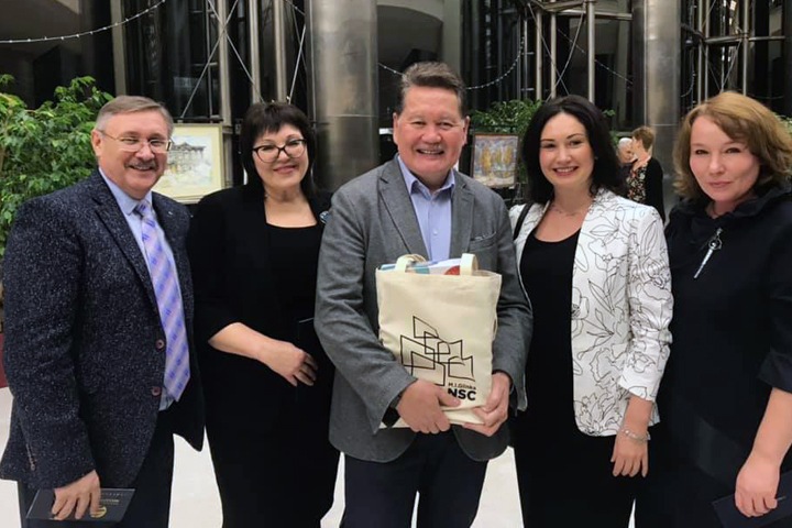 Гендиректор новосибирской филармонии объявил об увольнении Гендиректор новосибирской филармонии объявил об увольнении