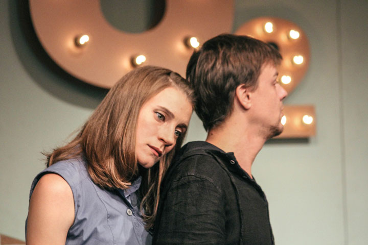 «Я не хочу кокаина и буддизма»: новый спектакль по Вырыпаеву появился в театре Афанасьева «Я не хочу кокаина и буддизма»: новый спектакль по Вырыпаеву появился в театре Афанасьева