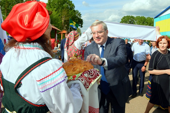Толоконский предложил отдать казакам землю без торгов