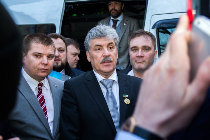 Кандидат для своих Кандидат для своих