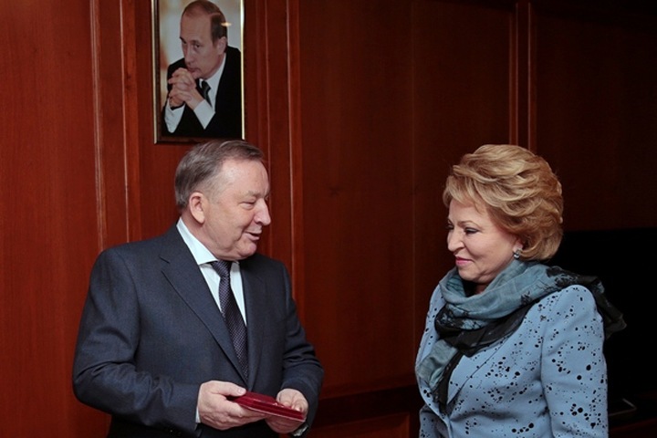 Экс-губернатора Алтайского края выдвинули в сенаторы