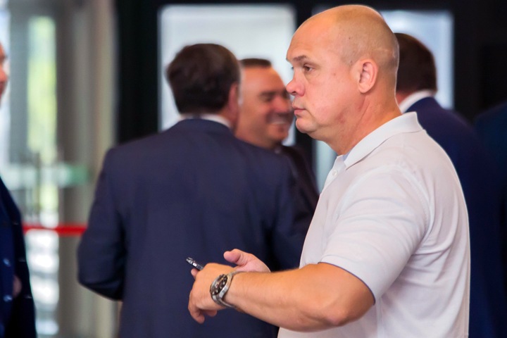 Депутаты передумали повышать цену патентов для мигрантов в Новосибирске Депутаты передумали повышать цену патентов для мигрантов в Новосибирске