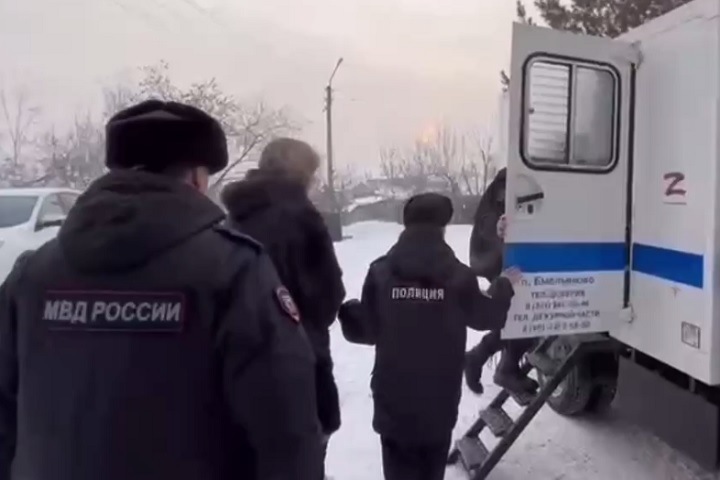 В трещинах и с плесенью: глава района в Красноярском крае получила реальный срок за разрушенную школу В трещинах и с плесенью: глава района в Красноярском крае получила реальный срок за разрушенную школу