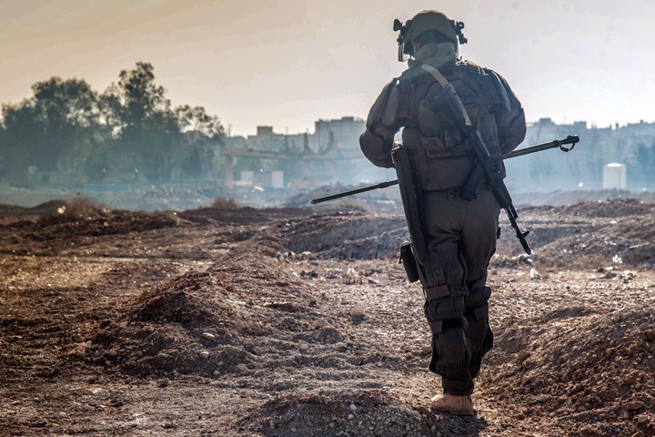 Мать погибшего в Сирии новосибирца отсудила право на компенсацию Мать погибшего в Сирии новосибирца отсудила право на компенсацию