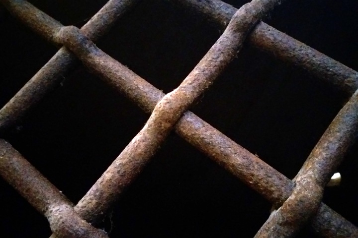 Новосибирский суд отправил директора ПТК-30 под арест