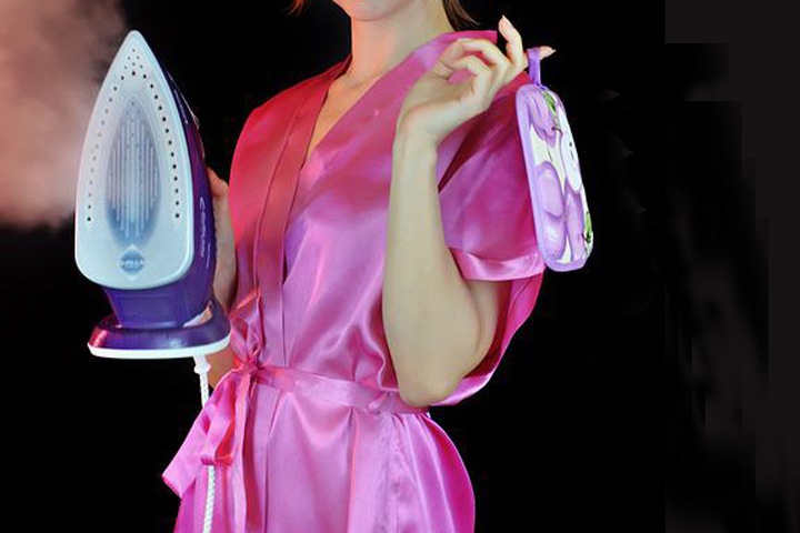 Иркутянка била сына табуретом по голове и прижигала утюгом Иркутянка била сына табуретом по голове и прижигала утюгом