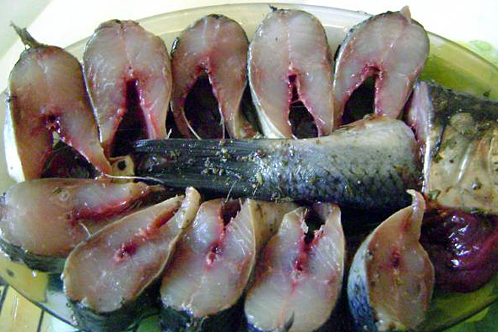 Жители Приангарья пожаловались на светящуюся сельдь Жители Приангарья пожаловались на светящуюся сельдь