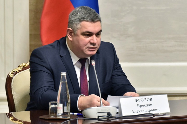 КПРФ: официально не выдвинувшийся на довыборы новосибирского заксобрания экс-министр представляется кандидатом от «ЕР» КПРФ: официально не выдвинувшийся на довыборы новосибирского заксобрания экс-министр представляется кандидатом от «ЕР»