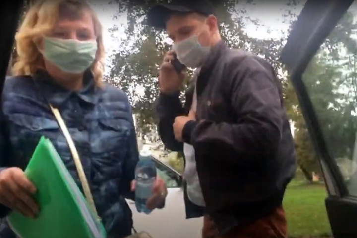 Неизвестные увезли кемеровского блогера «в отдел»