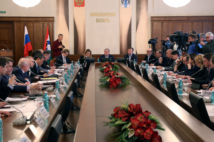 Новосибирское заксобрание продолжит работу по «мусорной» концессии Новосибирское заксобрание продолжит работу по «мусорной» концессии