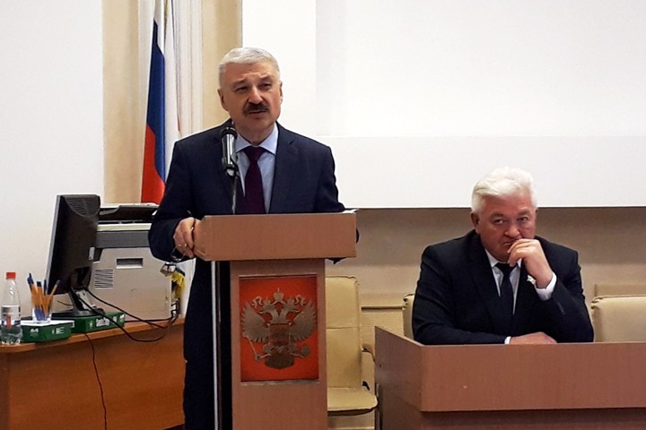 Депутаты выбрали главу Новосибирского района