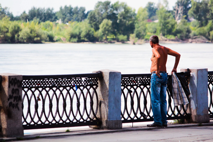 30-градусную жару в Новосибирске сменит снег