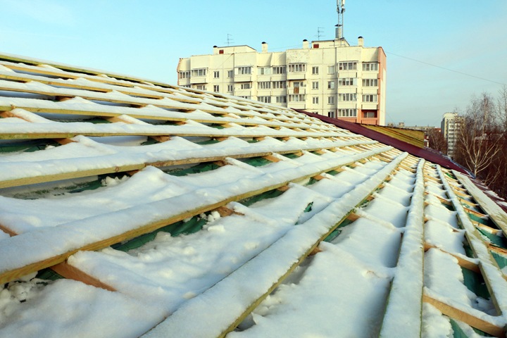 Сборы на капремонт с омичей повышают в 1,5 раза. Губернатор обещал этого не делать