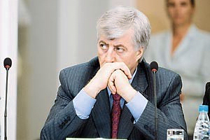 Мэр Омска Виктор Шрейдер выиграл праймериз «Единой России» Мэр Омска Виктор Шрейдер выиграл праймериз «Единой России»