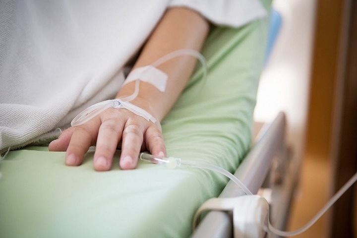 Семья погибшей роженицы отсудила 8 млн рублей у больницы в Забайкалье