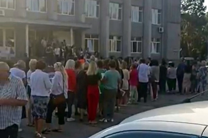 Омским бюджетникам угрожают «штрафами» за отказ от досрочного голосования по выборам горсовета