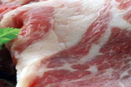 Полтонны опасной бразильской свинины нашли в Красноярске