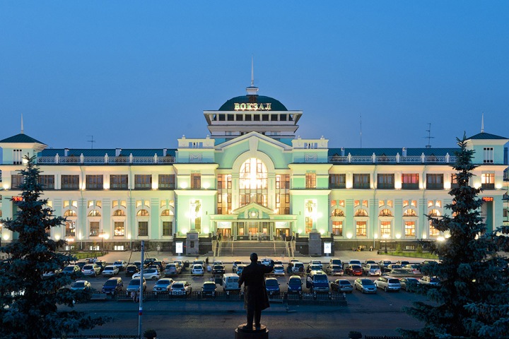 Призрак юбилея и творческая эмиграция: год увядания Омска Призрак юбилея и творческая эмиграция: год увядания Омска