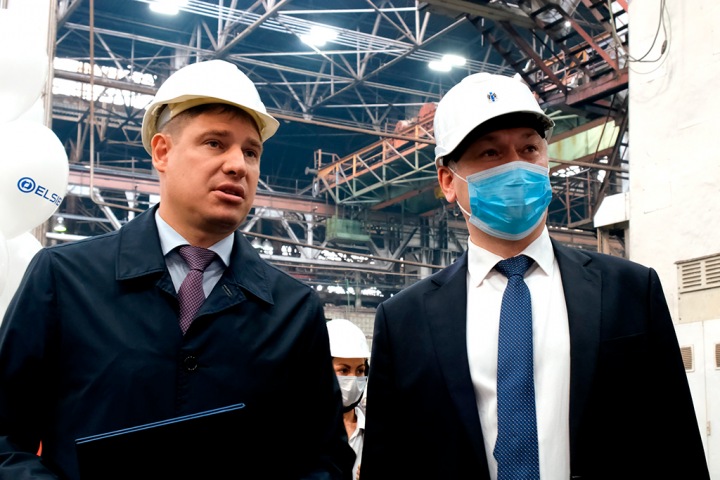 Губернатор посетил с рабочим визитом завод ЭЛСИБ