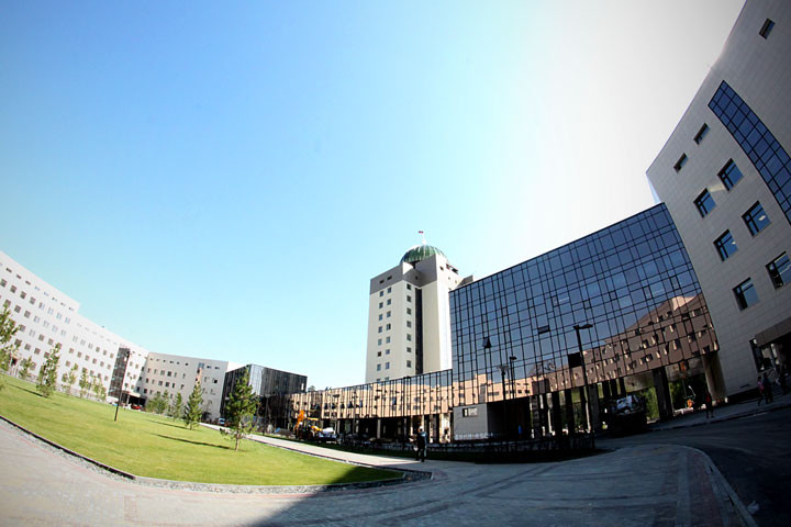 Сергей Голушко стал новым проректором НГУ