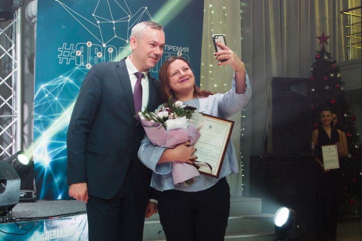 Мусорная реформа не уронила рейтинг Травникова