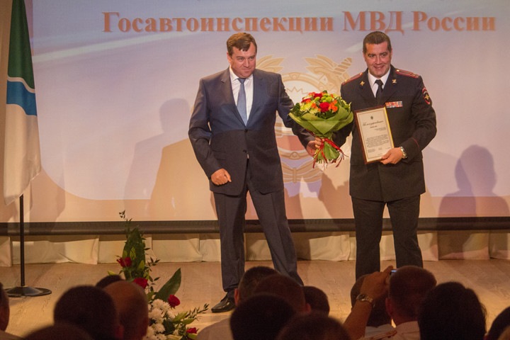 СК закрыл дело экс-главы новосибирской ГИБДД Штельмаха о выдаче «непроверяек» СК закрыл дело экс-главы новосибирской ГИБДД Штельмаха о выдаче «непроверяек»