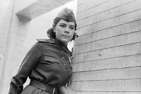 Лариса Голубкина представит в Новосибирске фильм об Андрее Миронове на «Дне победы российского кино» 