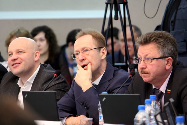 Похил стал лидером по доходам в новосибирских муниципальных учреждениях Похил стал лидером по доходам в новосибирских муниципальных учреждениях